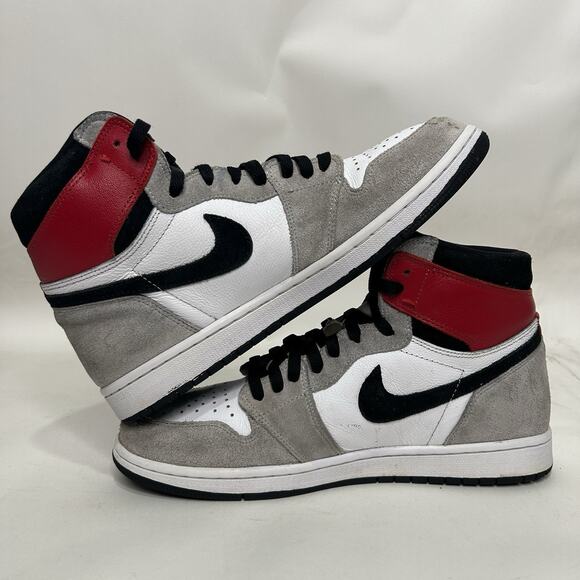 Nike Air Jordan 1 Retro High “Light Smoke Grey” - Picture 3 of 10